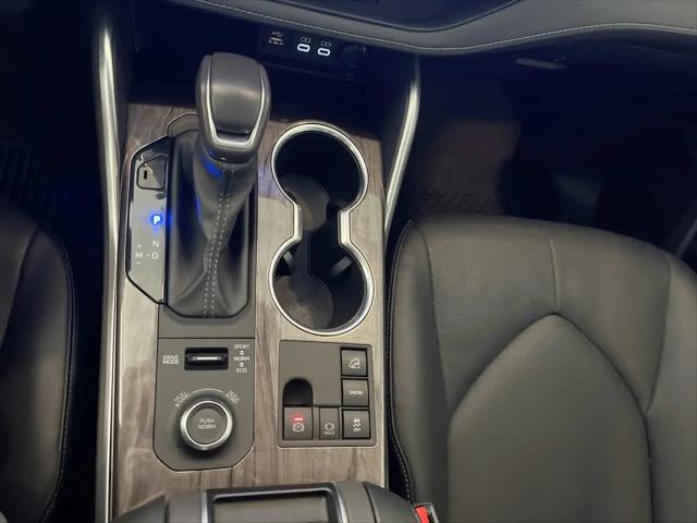 2024 Toyota Highlander Platinum