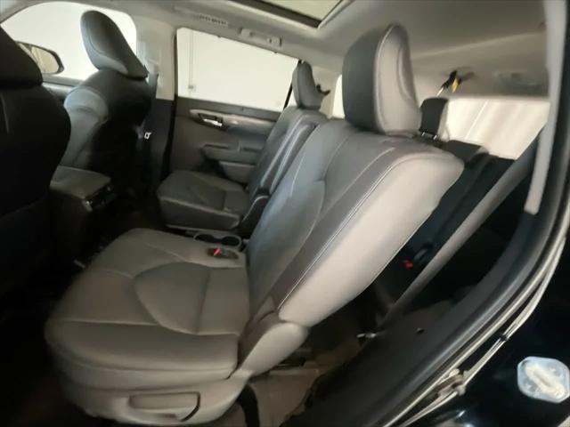 2024 Toyota Highlander Platinum
