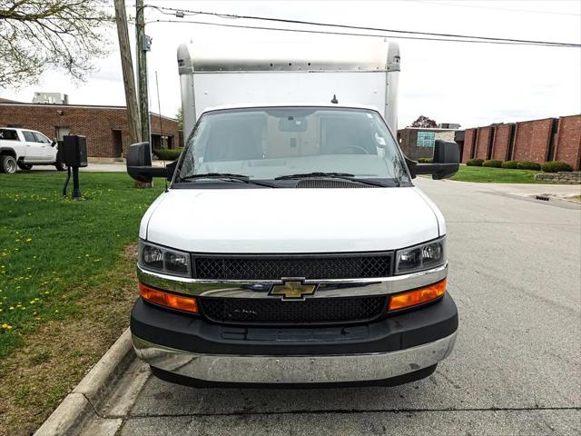 2022 Chevrolet Express Cutaway Work Van