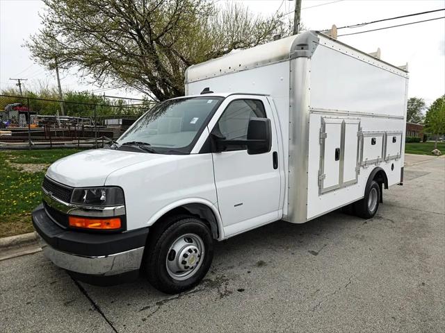 2022 Chevrolet Express Cutaway Work Van