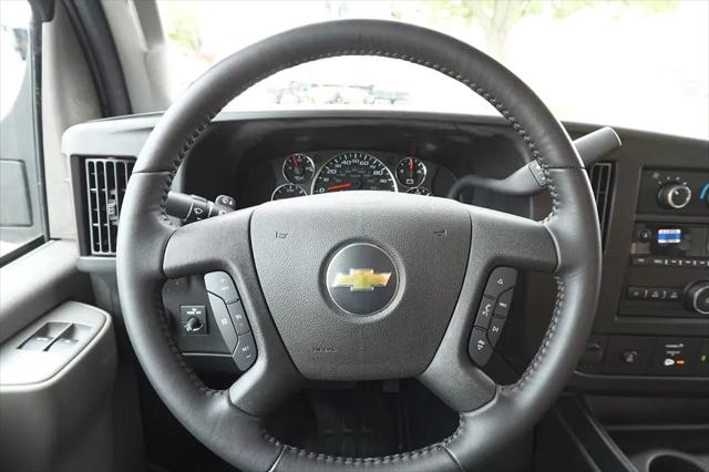 2022 Chevrolet Express Cutaway Work Van