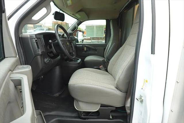2022 Chevrolet Express Cutaway Work Van