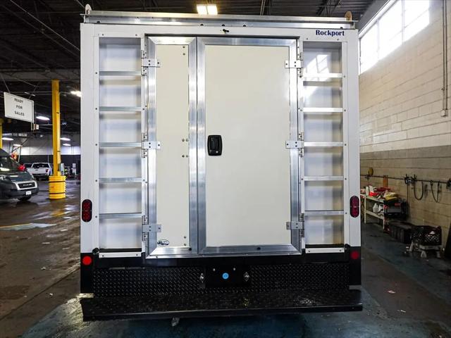 2022 Chevrolet Express Cutaway Work Van
