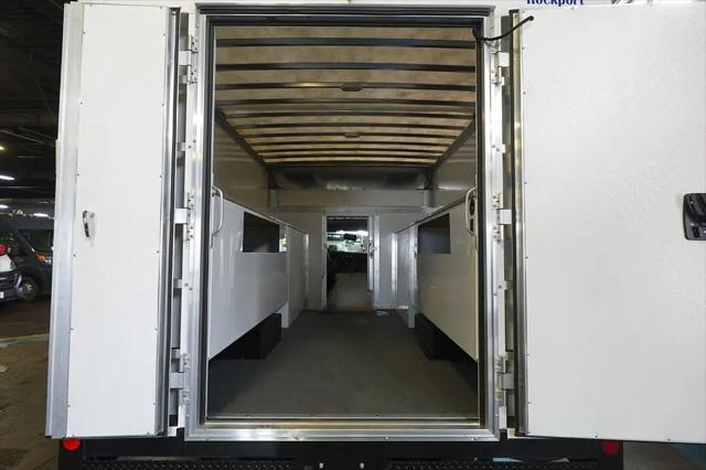 2022 Chevrolet Express Cutaway Work Van