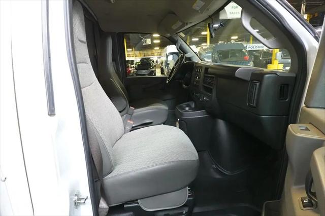 2022 Chevrolet Express Cutaway Work Van