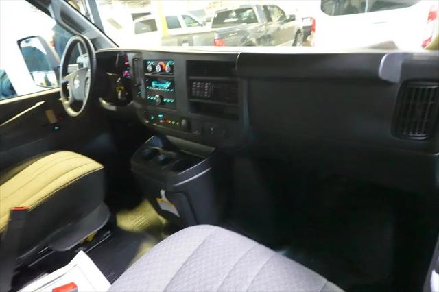 2022 Chevrolet Express Cutaway Work Van