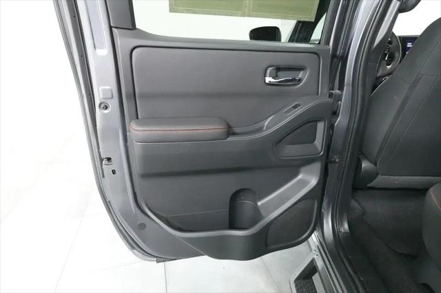 2023 Nissan Frontier Crew Cab PRO-4X 4x4