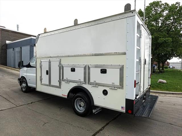 2022 Chevrolet Express Cutaway Work Van