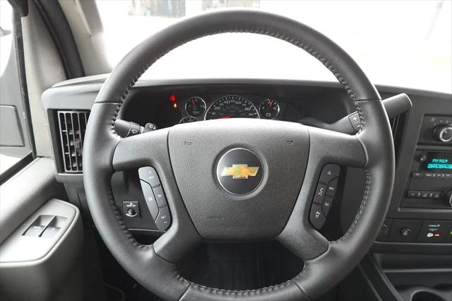 2022 Chevrolet Express Cutaway Work Van