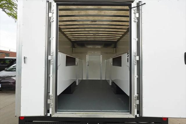 2022 Chevrolet Express Cutaway Work Van