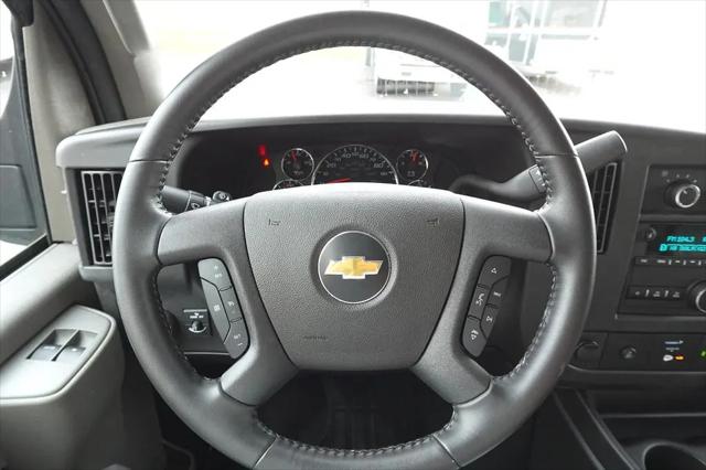 2022 Chevrolet Express Cutaway Work Van