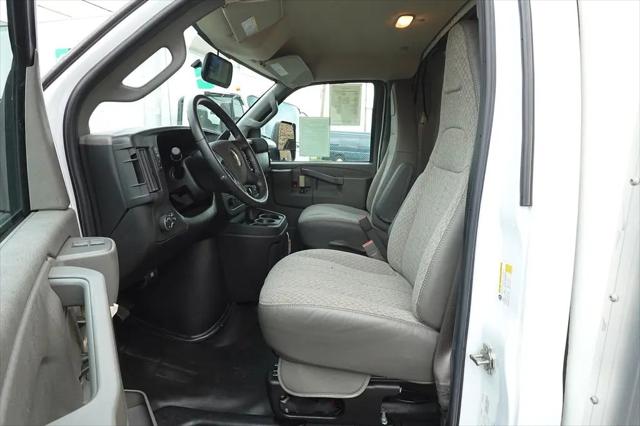 2022 Chevrolet Express Cutaway Work Van