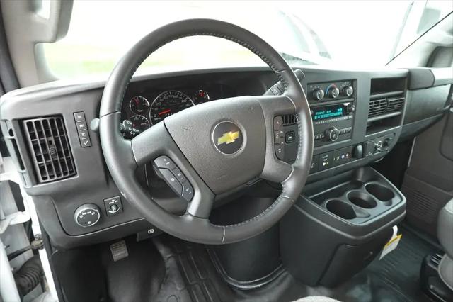 2022 Chevrolet Express Cutaway Work Van