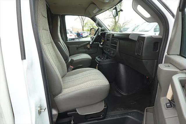 2022 Chevrolet Express Cutaway Work Van