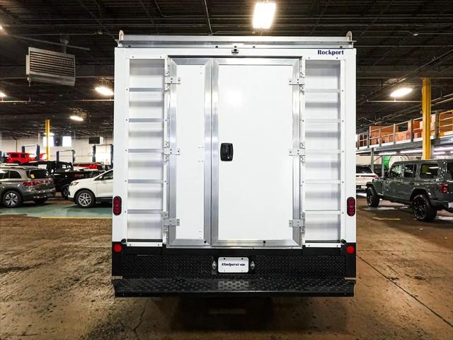 2022 Chevrolet Express Cutaway Work Van