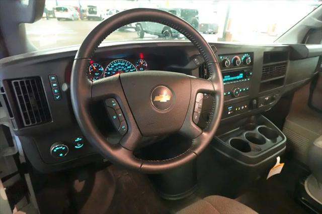 2022 Chevrolet Express Cutaway Work Van