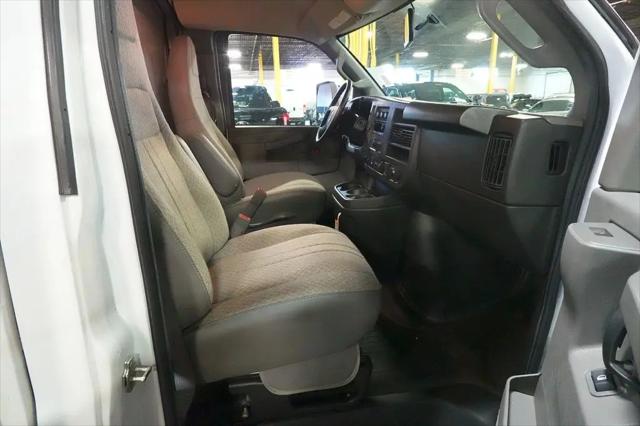 2022 Chevrolet Express Cutaway Work Van