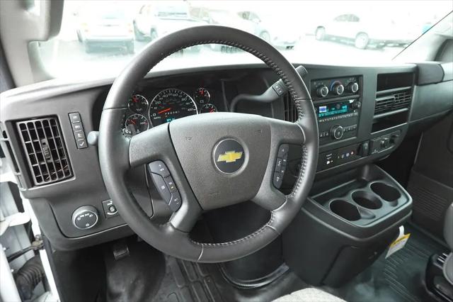 2022 Chevrolet Express Cutaway Work Van