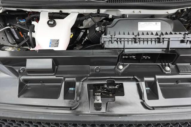 2022 Chevrolet Express Cutaway Work Van