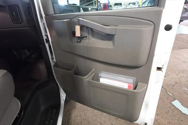 2022 Chevrolet Express Cutaway Work Van