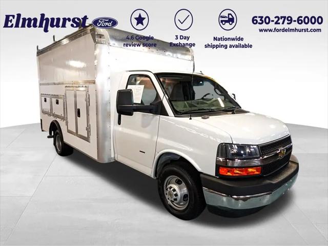 2022 Chevrolet Express Cutaway Work Van for sale in Bensenville, IL