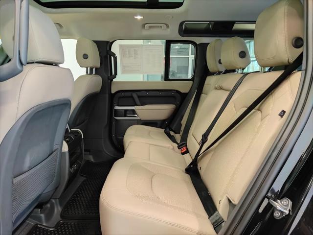2024 Land Rover Defender 110 P300