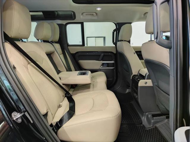 2024 Land Rover Defender 110 P300