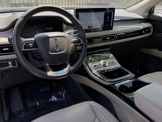 2023 Lincoln Nautilus Standard