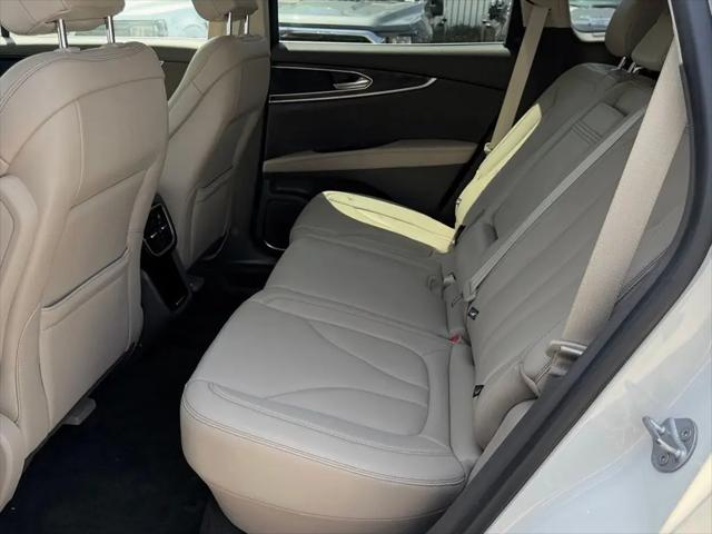 2023 Lincoln Nautilus Standard