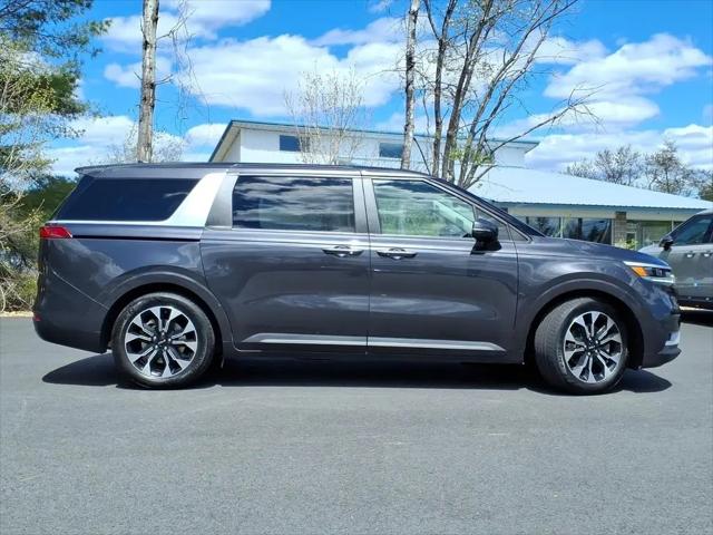 2023 Kia Carnival MPV EX