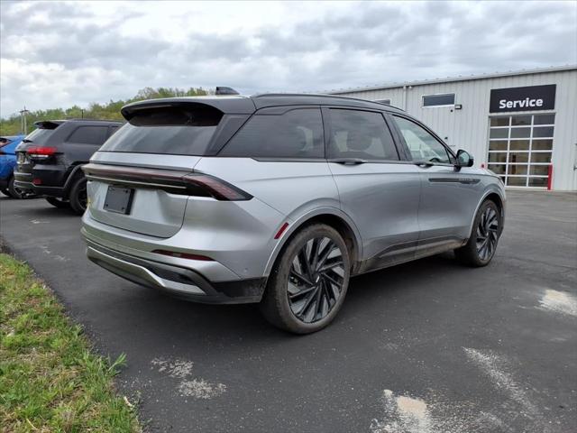 2024 Lincoln Nautilus Reserve