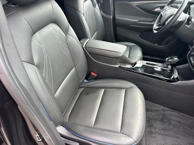 2025 Buick NV Sport Touring FWD