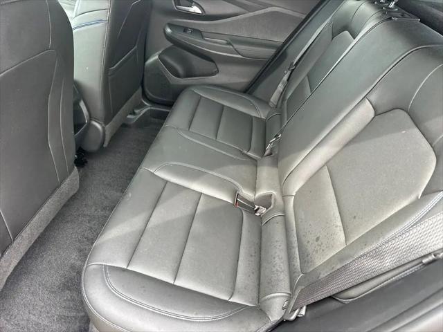 2025 Buick NV Sport Touring FWD