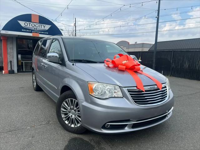 2014 Chrysler Town & Country Touring-L for sale in Totowa, NJ