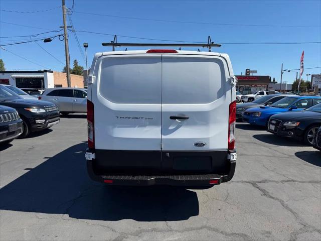 2017 Ford Transit T-250