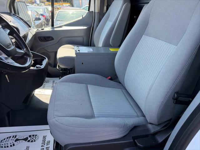 2017 Ford Transit T-250