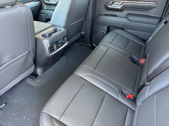 2026 GMC Sierra 1500 Crew Cab, Short Bed, SLT, 4WD