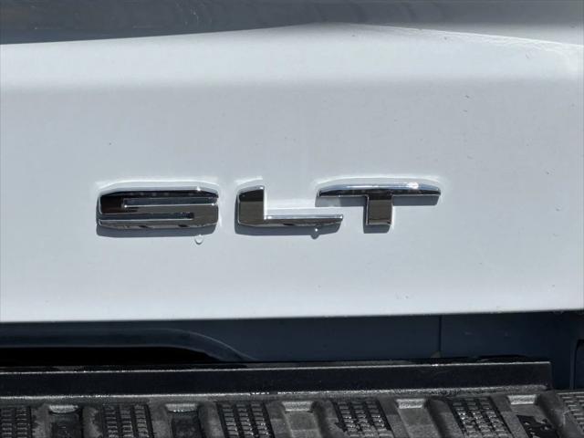 2026 GMC Sierra 1500 Crew Cab, Short Bed, SLT, 4WD