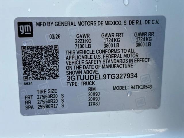 2026 GMC Sierra 1500 Crew Cab, Short Bed, SLT, 4WD