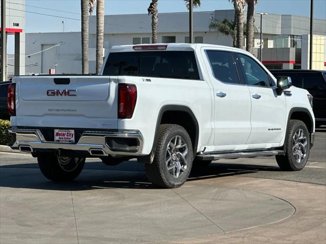 2026 GMC Sierra 1500 Crew Cab, Short Bed, SLT, 4WD