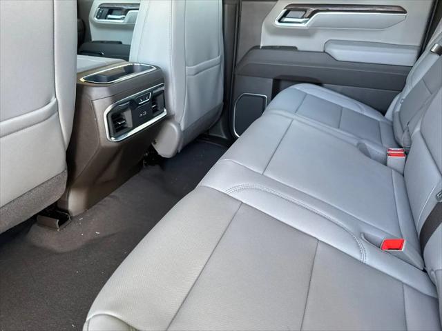 2026 GMC Sierra 1500 Crew Cab, Short Bed, SLT, 4WD
