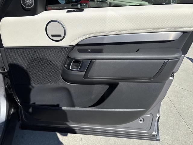 2021 Land Rover Discovery P360 S R-Dynamic