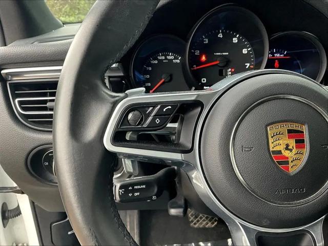 2021 Porsche Macan Macan