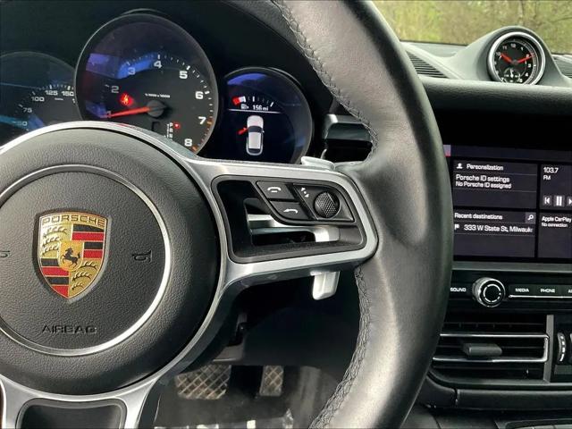 2021 Porsche Macan Macan