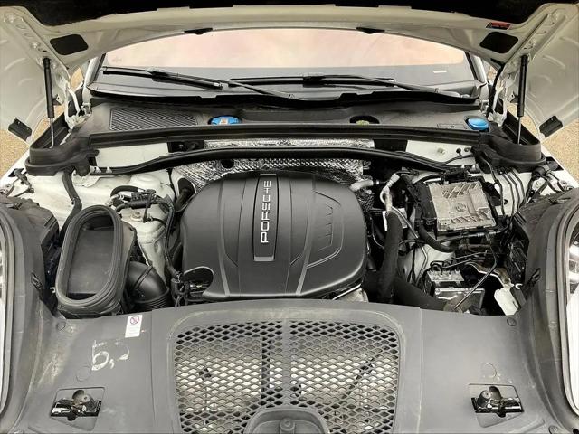 2021 Porsche Macan Macan