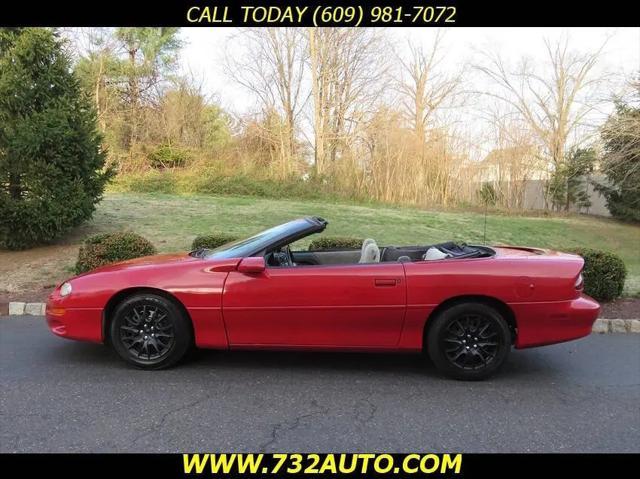 2001 Chevrolet Camaro Base