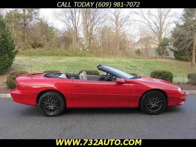 2001 Chevrolet Camaro Base