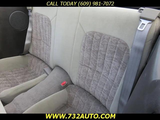 2001 Chevrolet Camaro Base