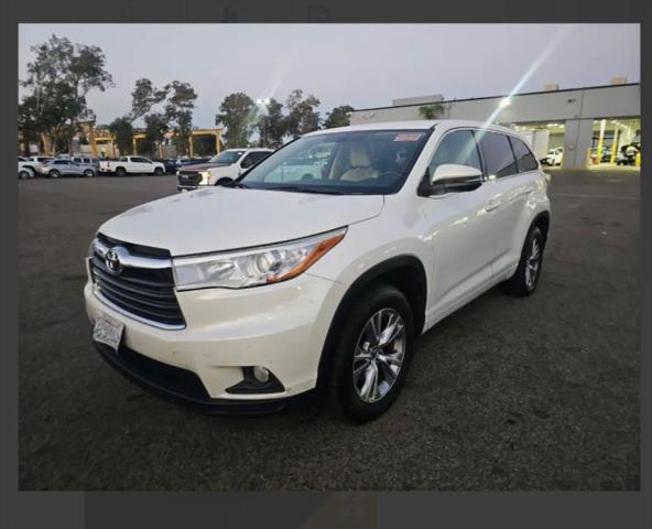 2016 Toyota Highlander LE V6 for sale in Midway City, CA