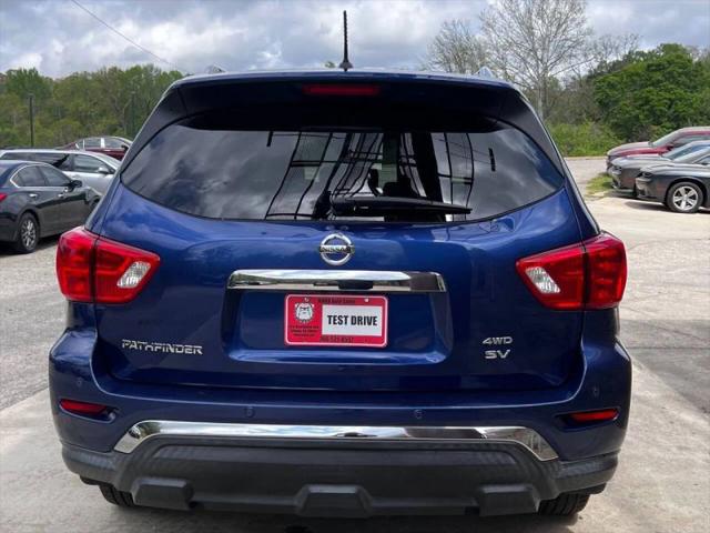 2017 Nissan Pathfinder SV